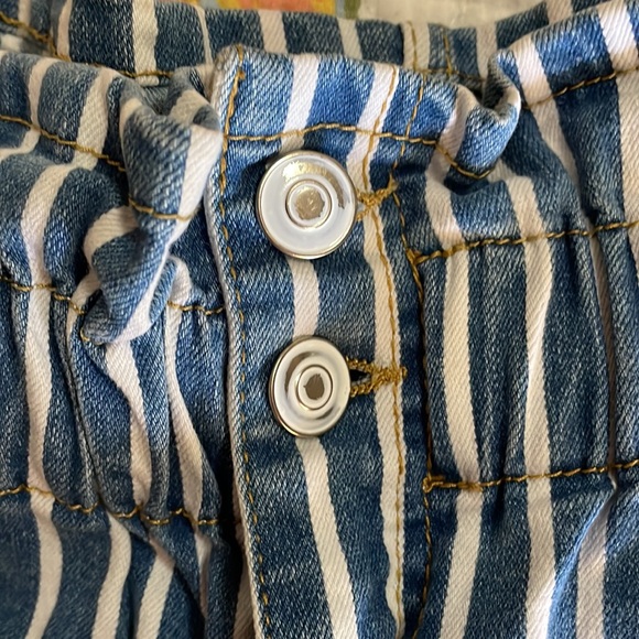 Shorts Denim Women Large Stripes No Boundaries - Picture 3 of 5